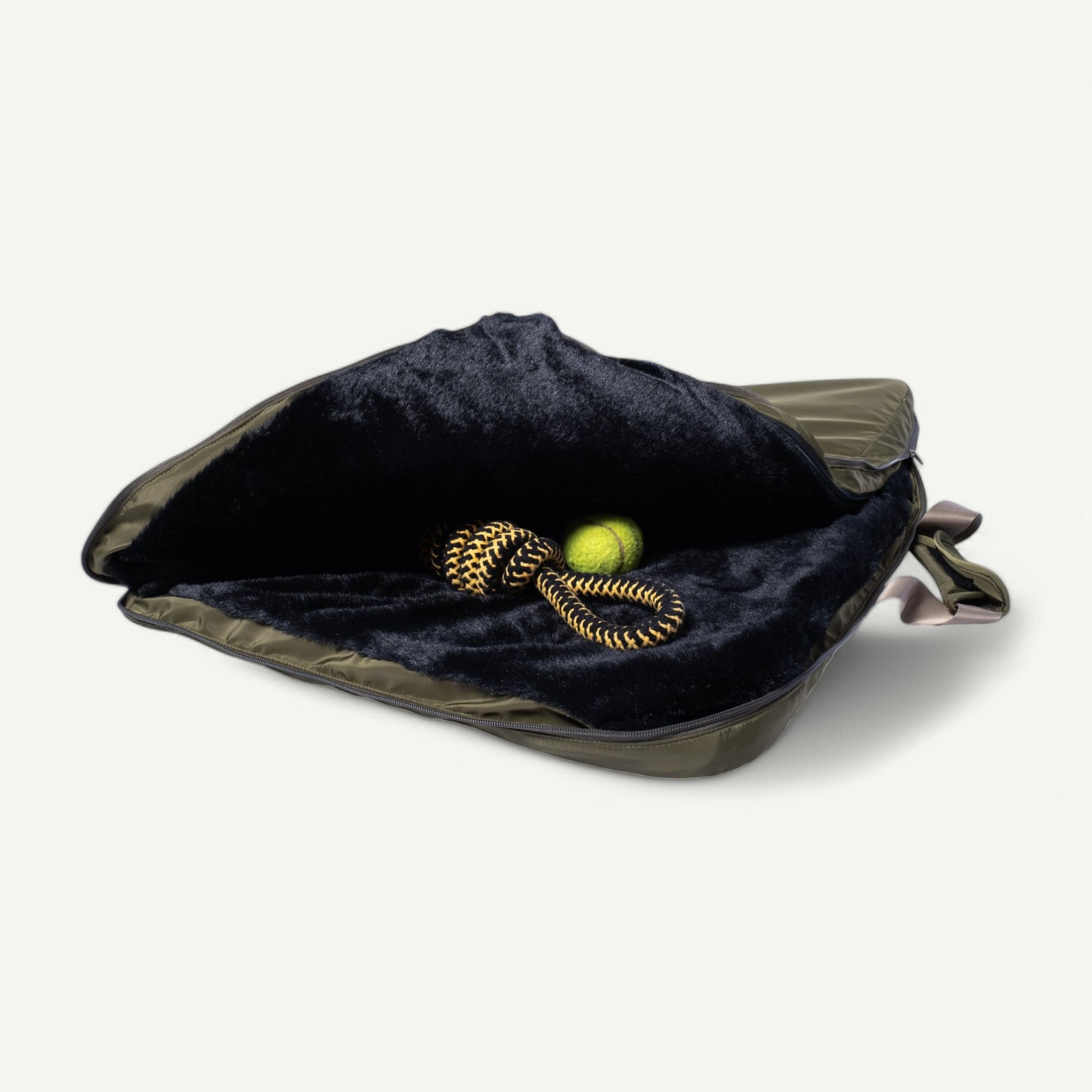 gus travel bed - 4C&D Home Furnishings