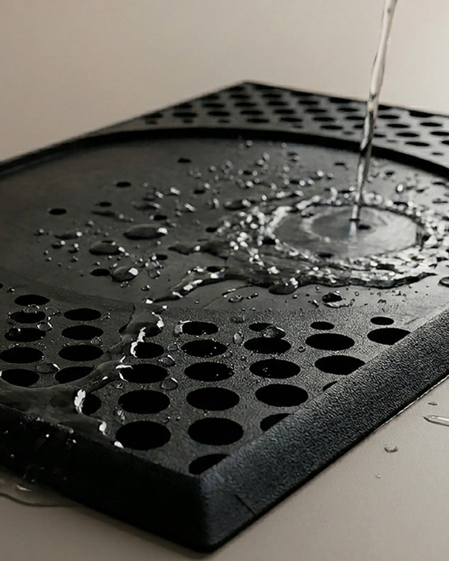 Round rubber doormat base with coir insert and drainage holes
